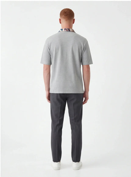 Signature Poloshirt – aus luxuriösem Twill für eine urbane Ästhetik