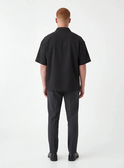 T-Shirt Minimaliste – avec Isolation Thermique pour une Esthétique Urbaine