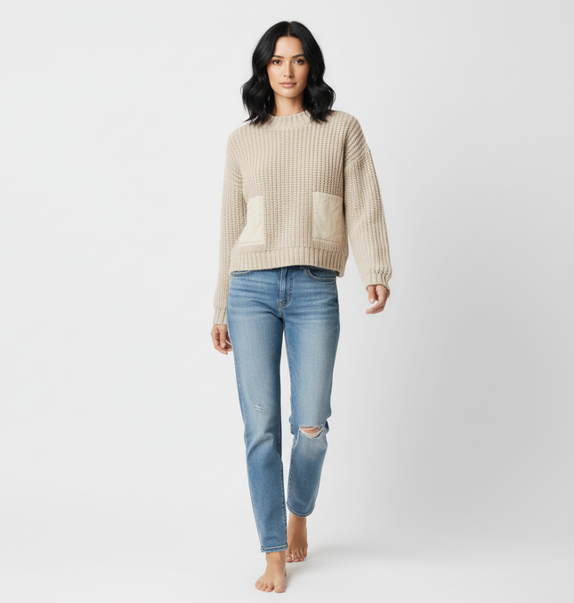 Contrast Cropped Knit Sweater – Slim Fit