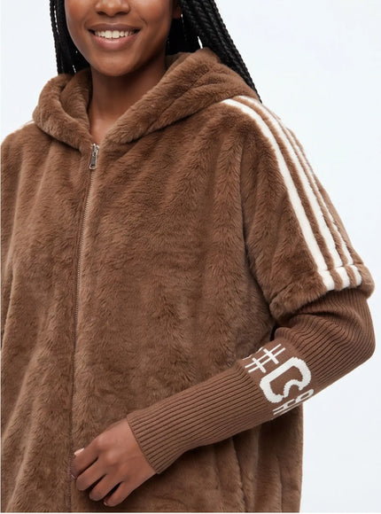 Elevated Jacket by Grozavu - Studio Focus (Pos 10)