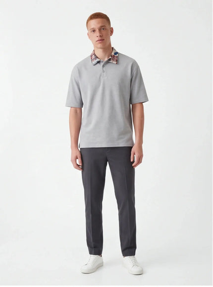 Signature Poloshirt – aus luxuriösem Twill für eine urbane Ästhetik