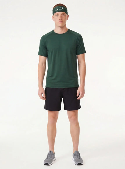 Model wearing headband by Grozavu