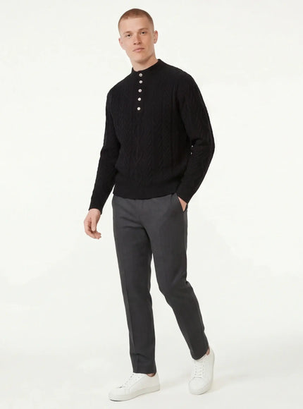 Tailored Sweatshirt by Grozavu - Craftsmanship Detail (Pos 12)