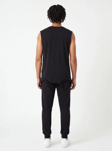 Abbigliamento Impeccabile – da Materiale Sostenibile per Totale Libertà di Movimento