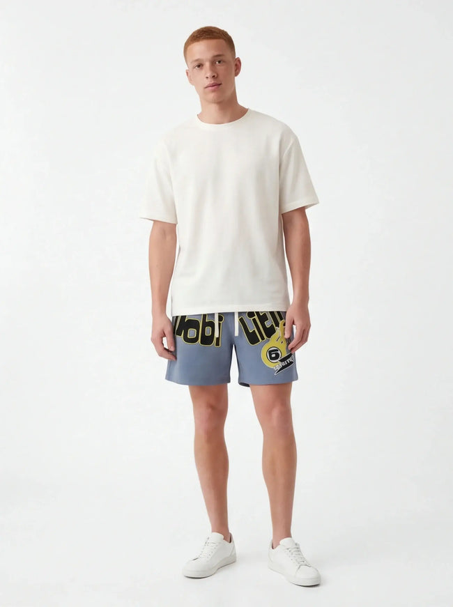 Effortless Shorts – from Sustainable Material for an Unmistakable Style