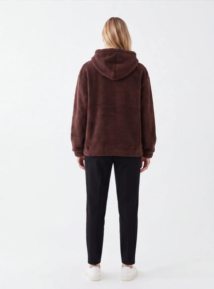 Dynamic Hoodie – from Luxury Twill for a Bold Silhouette
