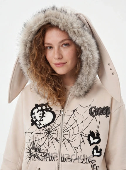 Iconic Hoodie – from Dense Weave for Everyday Elegance