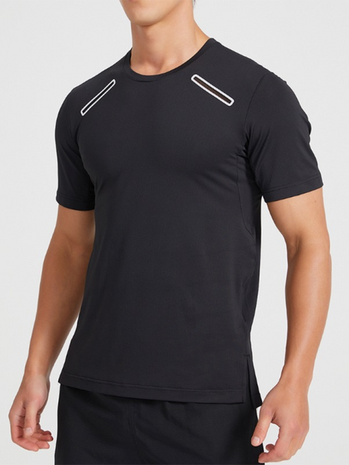 Men's sports outdoor fitness breathable stretch short-sleeved T-shirt at €24.38