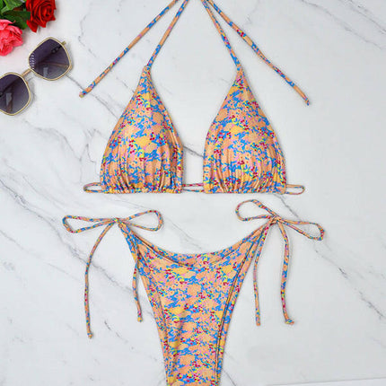 Small floral lace-up bikini beach sexy split swimsuit at €19.99