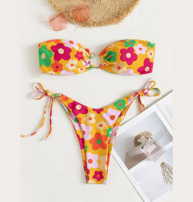 New Sweet Flower Print Sexy Metal Buckle Bikini at €20.99