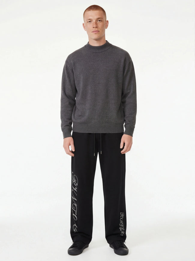 Must-Have Straight Leg