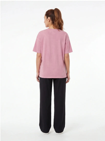 Camiseta Esencial – de Algodón Peinado para una Estética Urbana