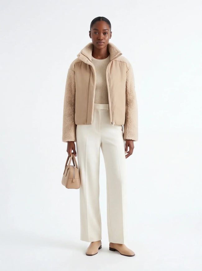 Dynamic Apparel – from Sustainable Material with Refined Details