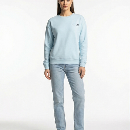 AI-generated photoshoot [sp:cmnq2orsc00r7gl27d91oei83]