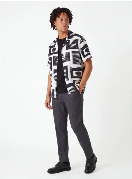 Essentielles T-Shirt – mit Premium-Textur in limitierter Auflage