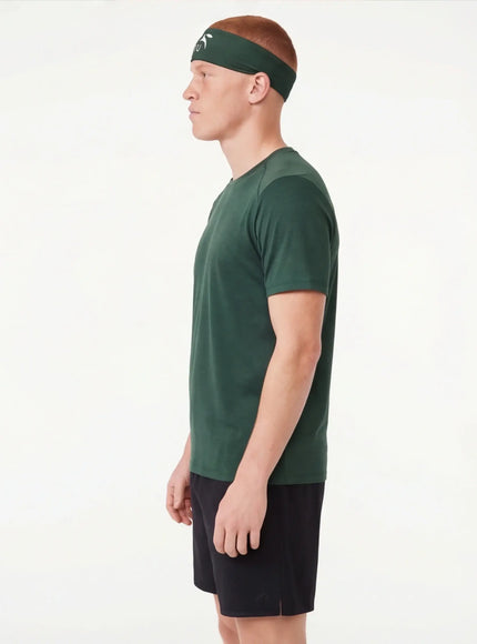 Model wearing headband by Grozavu