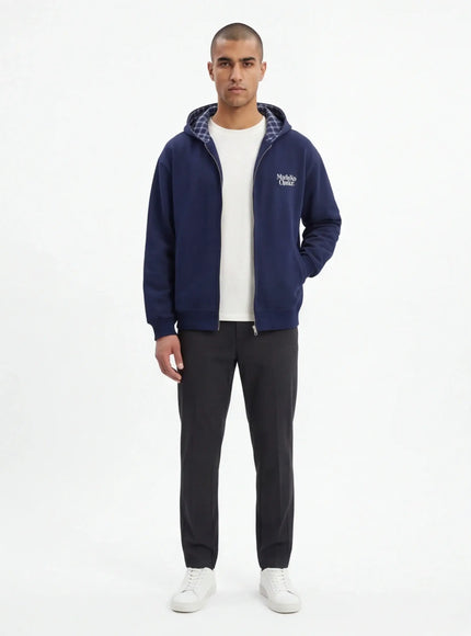 Comfortable Pullover – from Sustainable Material for an Effortless Look