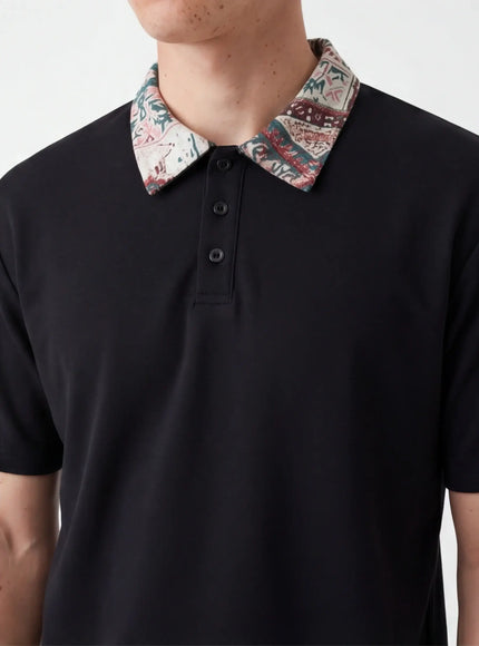 Signature Poloshirt – aus luxuriösem Twill für eine urbane Ästhetik
