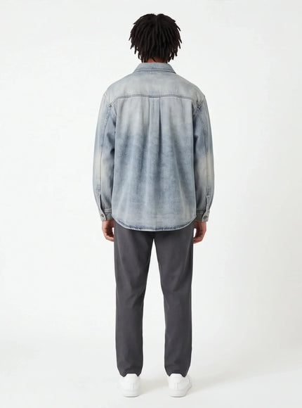 Refined Shirt – from Ultra-Soft Material for a Strong Presence