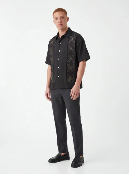 T-Shirt Minimaliste – avec Isolation Thermique pour une Esthétique Urbaine