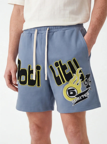 Effortless Shorts – from Sustainable Material for an Unmistakable Style