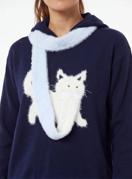 Plush Hoodie – from Organic Fiber for a Minimalist Style