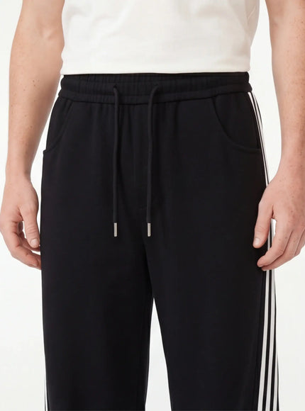 Essential Pants by Grozavu - Signature Fit (Pos 3)
