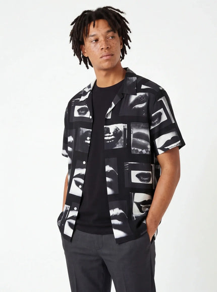 Essentielles T-Shirt – mit Premium-Textur in limitierter Auflage