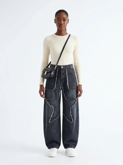 Lässige Jeans – aus atmungsaktivem Stoff mit raffinierten Details