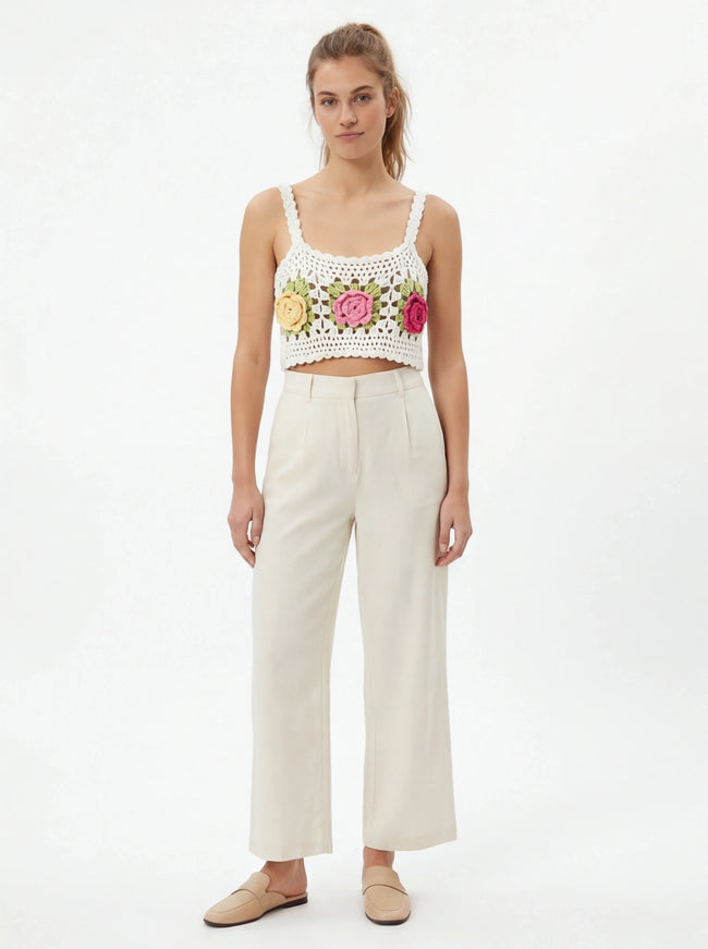 Must-Have Three Dimensional Flower Small Vest