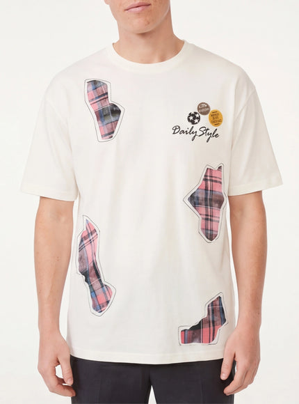 Black applique badge graphic tee with Grozavu logo