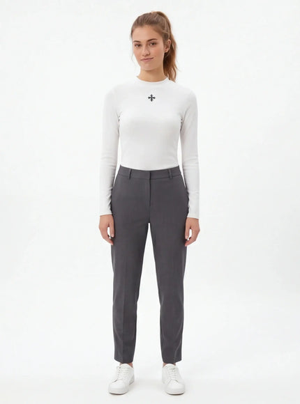 Essential Long Sleeve Shirt by Grozavu - Detail Angle (Pos 1)