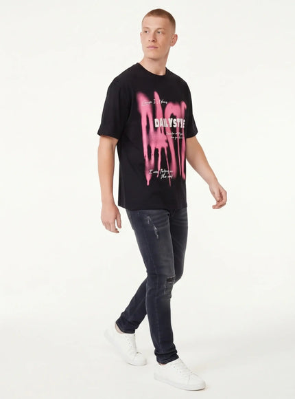 Minimalist T-Shirt by Grozavu - Detail Angle (Pos 4)