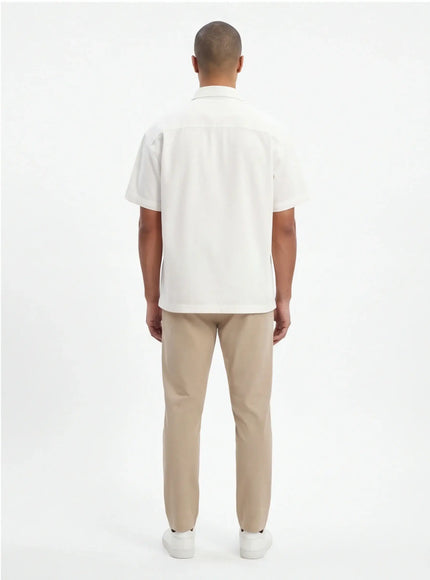 Supreme Shirt – mit thermischer Isolierung für eine urbane Ästhetik