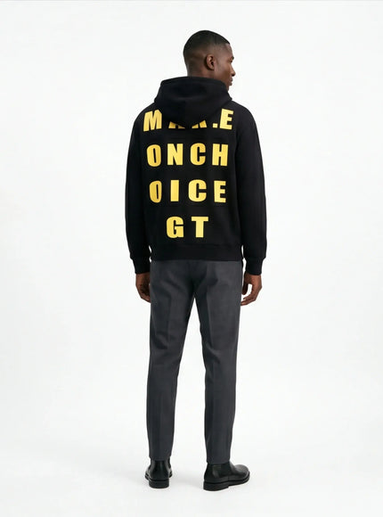Dynamic Apparel – from Organic Fiber for a Bold Silhouette