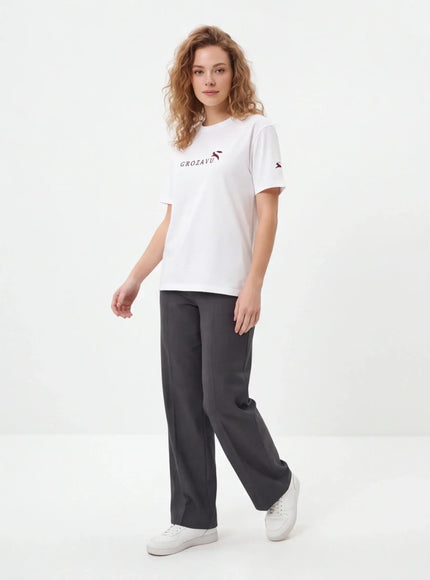 T-Shirt Urban-Chic – da Tessuto Premium per uno Stile Inconfondibile