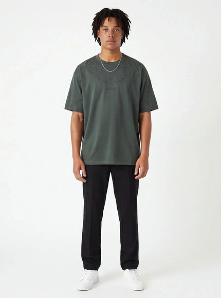 Urban-Chic T-Shirt – with a Silk-Like Touch for an Urban Aesthetic