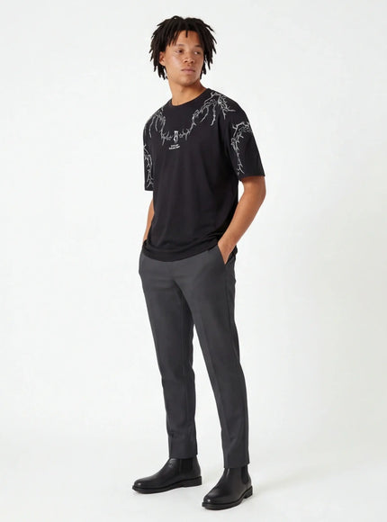 Urban-Chic T-Shirt – with a Silk-Like Touch for an Urban Aesthetic