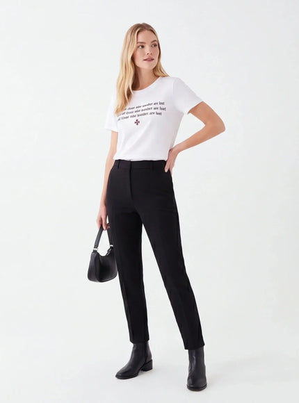 Urban-Chic T-Shirt by Grozavu - Detail Angle (Pos 4)