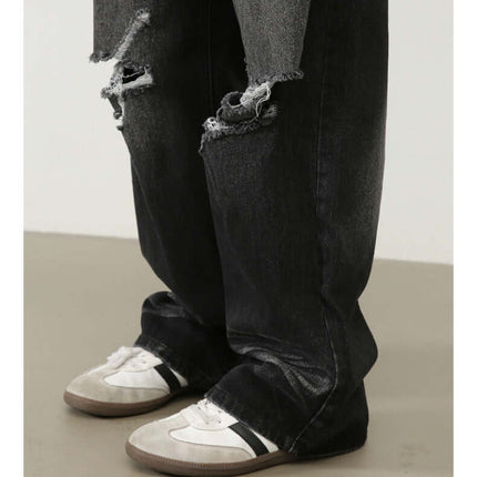 Washed Distressed Straight Jeans – Loose Fit featuring a vintage washed finish and stylish distressed details.