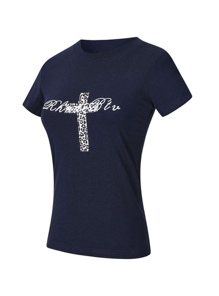 Dynamic T-Shirt by Grozavu - Lifestyle Perspective (Pos 7)