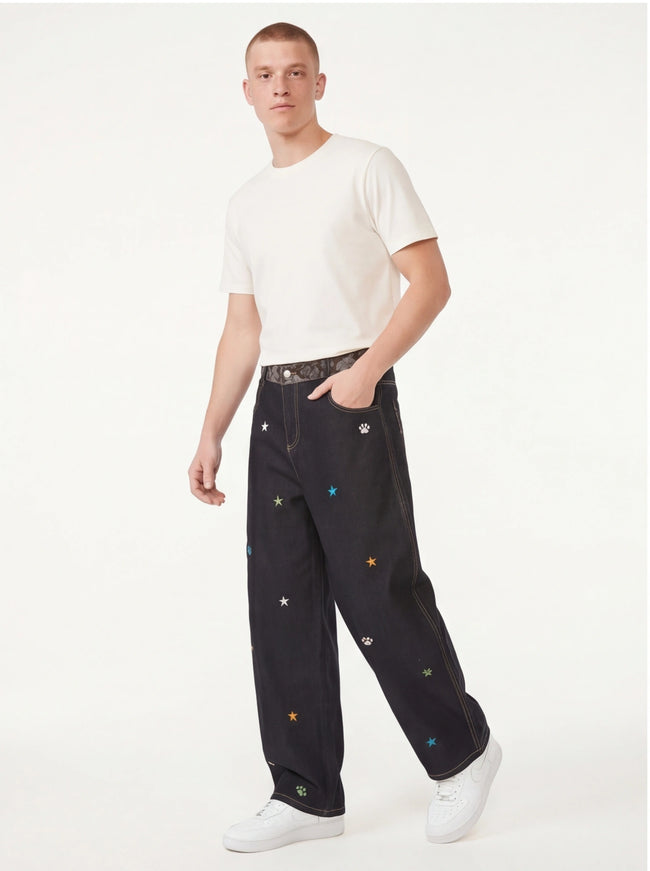 Model wearing Black color block pocket non trousers by Grozavu