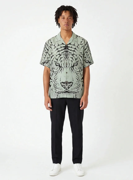 Flawless T-Shirt – with a Silk-Like Touch for a Bold Silhouette