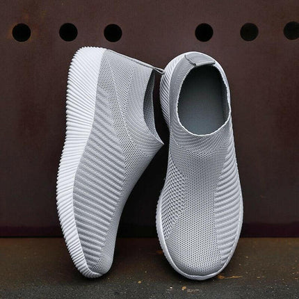 High-Quality Vulcanized Women's Sneakers: Comfortable Slip-On Flats for Walking at €21.99