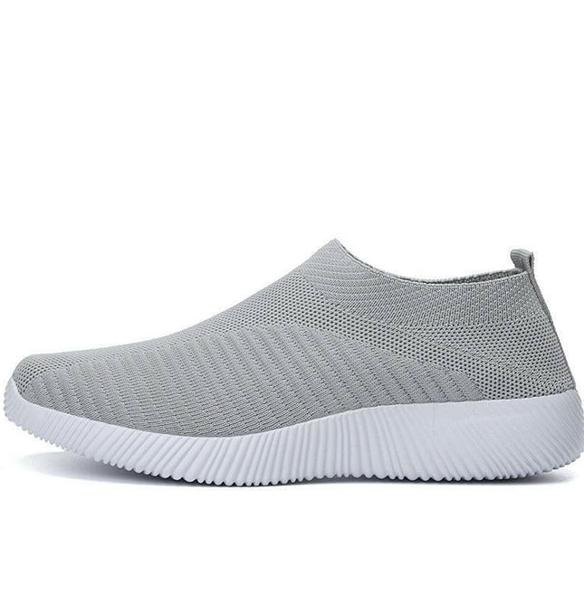 High-Quality Vulcanized Women's Sneakers: Comfortable Slip-On Flats for Walking at €21.99