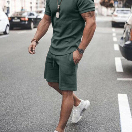 New Men's Casual Solid Color Short Sleeve Shorts Two-Piece Set at €40.99