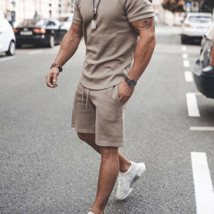 New Men's Casual Solid Color Short Sleeve Shorts Two-Piece Set at €40.99