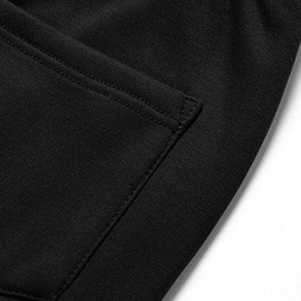 Men's casual loose pocket sports trousers at €28.99