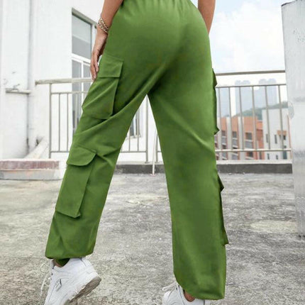 Women's Solid Color Sportswear Essential Cargo Pants at €58.99