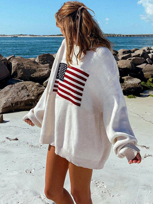 Loose American Flag Knit Long Sleeve Sweater at €88.99